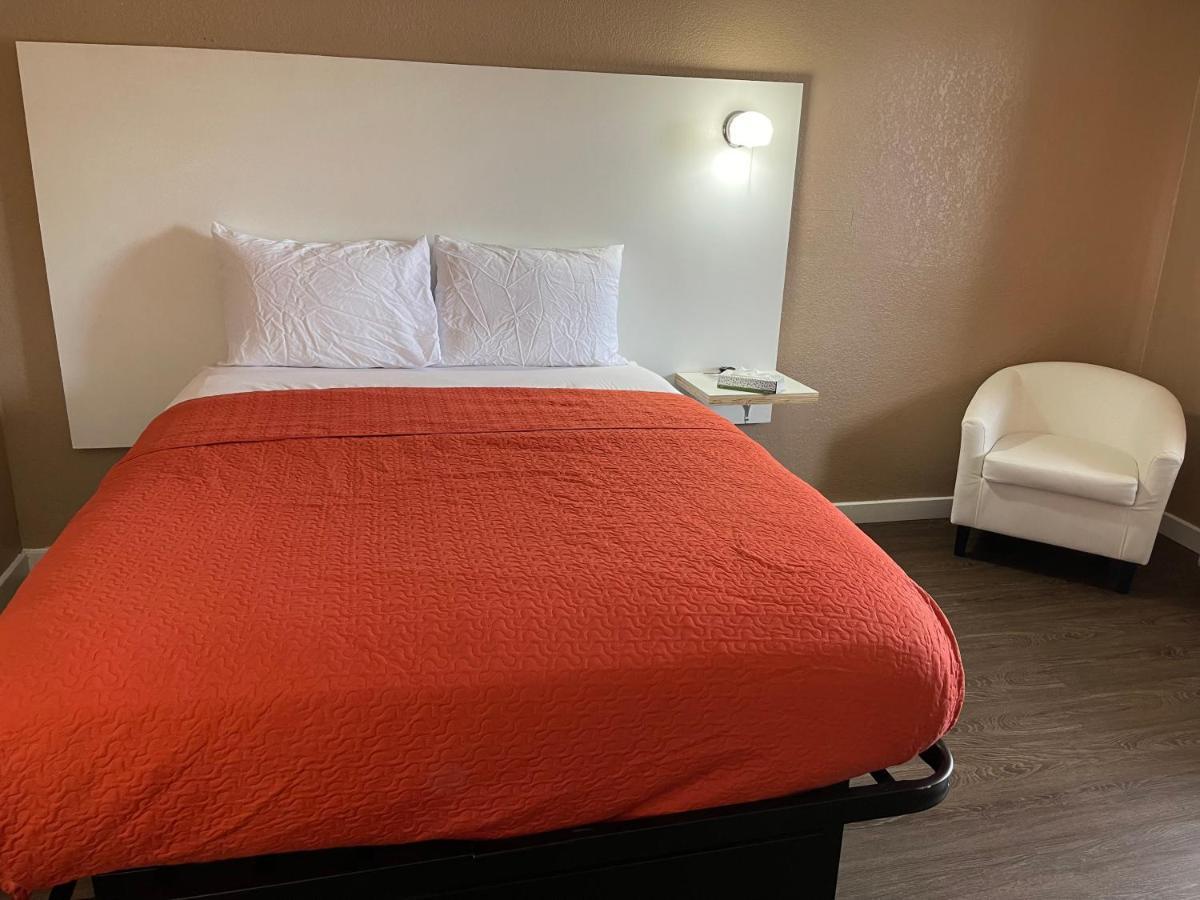 Hotel Eastin Atchison Eksteriør bilde